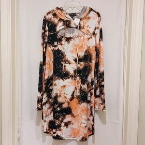 Almost Famous Tie Dyed Cut out Hoodie Dress. NWT. Size XL, Soft and Stretchy.
